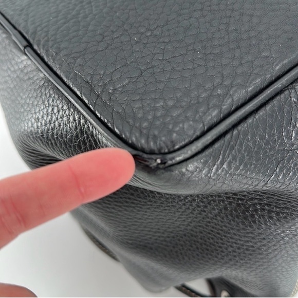 Dooney & Bourke AWL Vintage Black Pebble Leather Drawstring Bucket Bag Purse - Picture 10 of 10